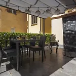 Апартаменты Vatican Boutique With Large Terrace